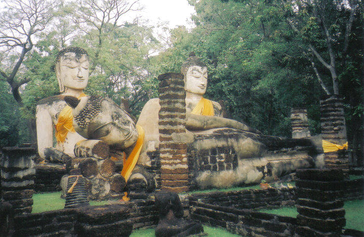 File:Wat Phra Keaw in Kamphaeng Phet.jpg