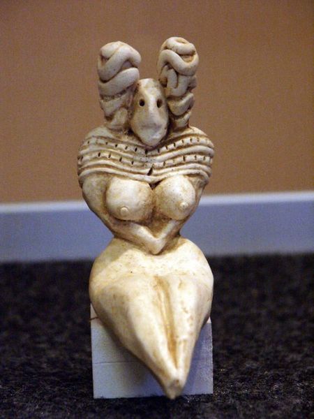 File:Statuette Mehrgarh.jpg