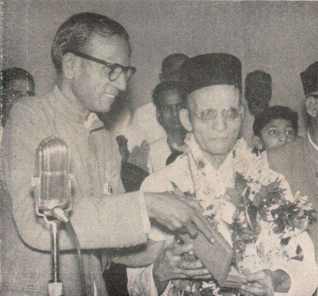 File:Roy and Savarkar.jpg