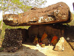 Tham Khon prehistoric rock painting