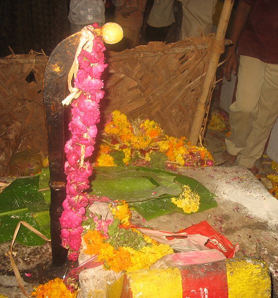 File:Sri Karuppannaswamy.jpg